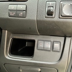 🟥日産セレナ車検付🟥C26の画像