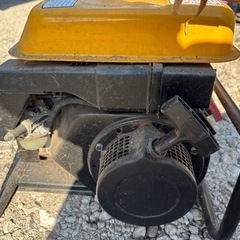 スズキ発電機SD2300Rの画像