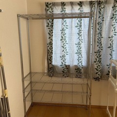 スチールラックの画像