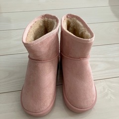 クリスマス🎄に　新品　未使用　リセマイン　ぬくぬくフェイクムートンブーツ　 ピンク　21cmの画像
