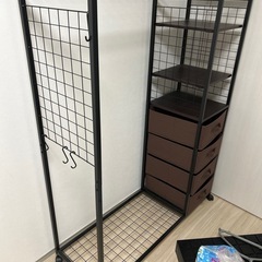 スチールラックの画像