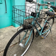 自転車　6段ギア付き　shimano ターコイズ　26インチタイヤ　ママチャリ　の画像