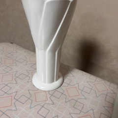 ホワイト　フラワーベース　花器　花瓶 花瓶 フラワーベース 花器 ホワイト 白色 陶器の画像