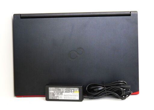 富士通 Windows11 15.6型ノートPC 第10世代Corei5 + SSD + メモリ16GB