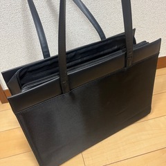 リクルートバックの画像