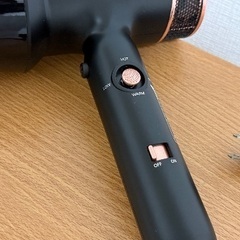 【2020年製】ヴィダルサスーン ドライヤー VSD-1260 黒 1200W スカルプモード付の画像