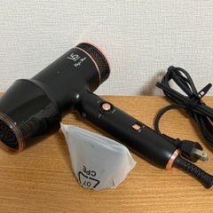 【2020年製】ヴィダルサスーン ドライヤー VSD-1260 黒 1200W スカルプモード付の画像