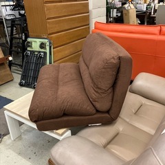 12/25まで店頭商品一部を除き半額クリスマスSALE!!開催中　イ2512-171 ソファ ベッド 1人掛け ブラウン リクライニング キズ汚れ有りの画像