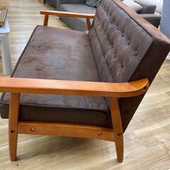 コスパクリエーション 木肘ヴィンテージソファ ブラック×ブラウン Bedfordの画像
