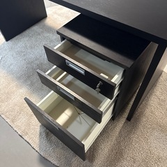 ビクターインテリア　デスクセットの画像