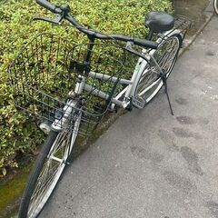 リサイクルショップどりーむ天保山店　No576 自転車　シティサイクル　LEDライト付き　２７インチ　乗りやすいフラットハンドルタイプ🎵　の画像