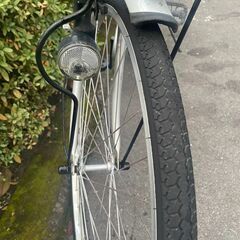 リサイクルショップどりーむ天保山店　No576 自転車　シティサイクル　LEDライト付き　２７インチ　乗りやすいフラットハンドルタイプ🎵　の画像