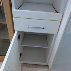 ジモティー割引🏷️【ジャングルジャングル 岸和田和泉インター店】レンジボード ニトリ ホワイト 和泉市 堺市 岸和田市 泉大津市 高石市 泉北郡熊取町の画像