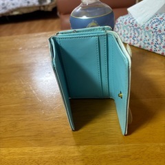 シナモン2つ折り財布の画像