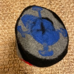 【引取先決定！】ヴィヴィアンウエストウッド ベレー帽｜ボーダー柄の画像