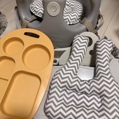 benebebe ベビーチェア　テーブル付き クッションセット｜グレー｜の画像
