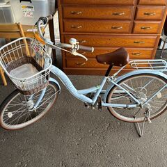 【リサイクルショップどりーむ荒田店】No.607 自転車　ライト〇 6速ギア切替 カゴ付き 水色の画像