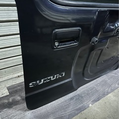 ジムニー　JB23 6型　リアドアの画像
