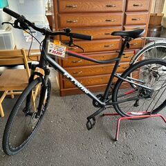 【リサイクルショップどりーむ荒田店】No.539 超美品！ クロスバイク　７００C　デカトロン　B‘Twin　Riversaide５００ ギア切り替え９段変速 軽量アルミフレームvディスクブレーキ　新車購入より３か月未満！の画像