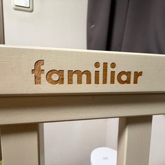 familiarベビーベッド、くまのプーさんへんしんメリー2つ、他の画像