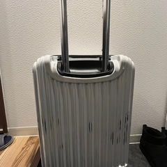キャリーケースの画像