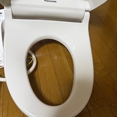 Panasonic ウォシュレット便座の画像