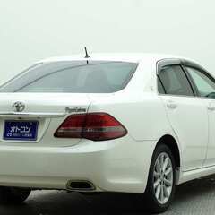 ✨トヨタの大定番セダン✨トヨタ クラウン 　ロイヤルサルーン　ナビパッケージの画像