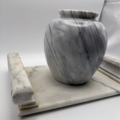 高級大理石 花台 花瓶 ストライプ模様 台座付きの画像