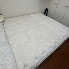 ダブルベッド譲ります。【無料】の画像