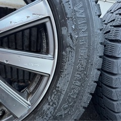 215/65/R16  スタッドレスタイヤ4本セット 
の画像