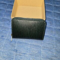 ルガトショルダーハーフウォレットの画像