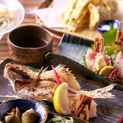 急募🔥居酒屋スタッフ🐟片付ける・切る・準備から始める💁‍♂️ガミガミなし😁賄いあり🍖コミュ力不要‼️年齢関係なく誰でもOK💫の画像