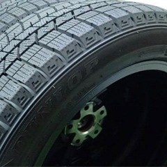 【早い者勝ち】冬タイヤ4本ホイール付4万円B243スタッドレス225/50R17の画像