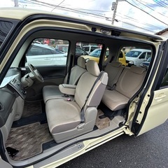 🉐大人気タント❣️車検９年８月、しかもベージュイエロー❣️スライドドア❣️の画像