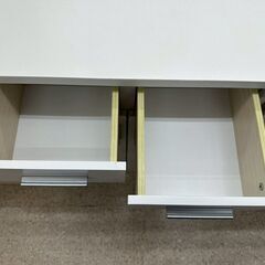 ★リユースのサカイ高崎店★TJ13718  食器棚 白 H80×D39.5×W80 クリーニング済みの画像