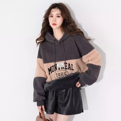 新品ボア素材のオーバーサイズパーカーの画像