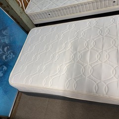 Simmonsセミシングルベッド　シモンズ ヘッドボード無し　の画像