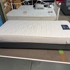 Simmonsセミシングルベッド　シモンズ ヘッドボード無し　の画像