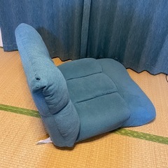 ニトリ つながるポケットコイル座椅子の画像