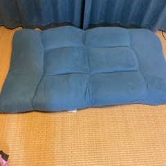 ニトリ つながるポケットコイル座椅子の画像