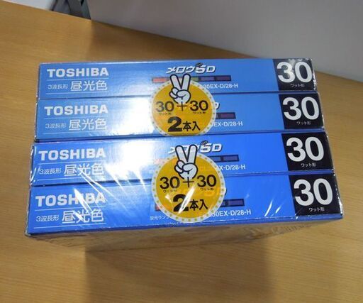 未使用保管品 3波長形 30形 昼光色 丸形蛍光灯 東芝 メロウ5D 4本ナショナル パルック e-Day 2本 合計6本セット 札幌市 新道東店