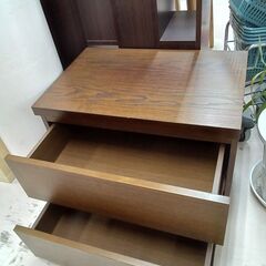 リユースのサカイ栃木店★ジモティ割あり★  収納棚 ブラウン W60×D39.4×H47.6 クリーニング済み TC12054の画像