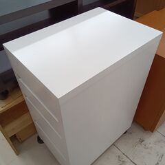 リユースのサカイ栃木店★ジモティ割あり★  ワゴンラック ホワイト W35×D50×H75 クリーニング済み TC12055の画像