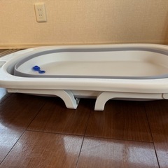 Hagmuu 折りたたみ式ベビーバス　クッション未使用の画像