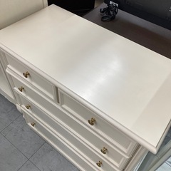 4段チェストの画像