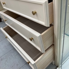 4段チェストの画像