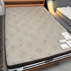 ダブルベッドセットの画像