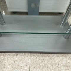 ★リユースのサカイ高崎店★TJ13731  ガラステレビ台  H45×D40×W80 クリーニング済みの画像