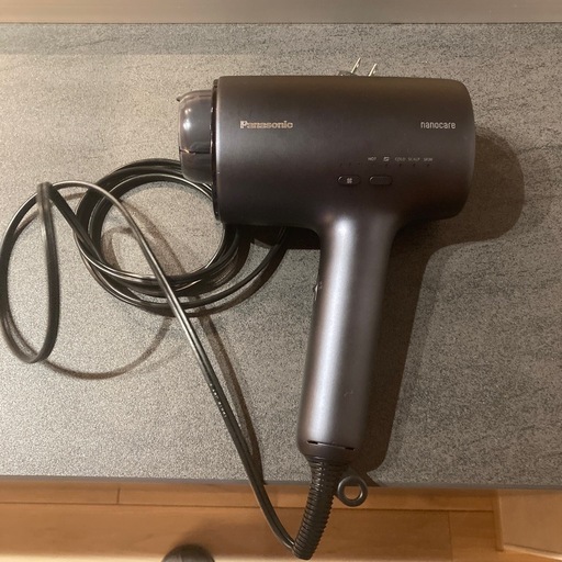 ジャンク品】パナソニックナノケアヘアドライヤー2024年製 (たま) 多賀