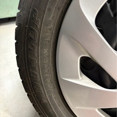 アクア純正ホイール付きスタッドレスの画像